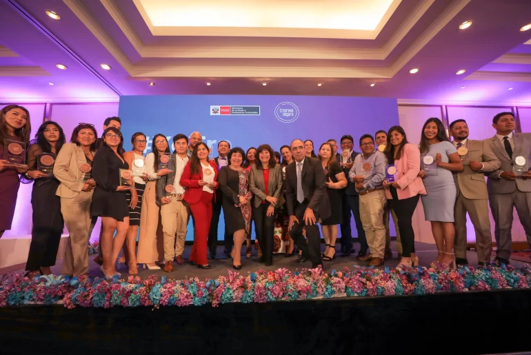 MIMP reconoce a 27 empresas que lograron la Certificación “Empresa Segura Libre de Violencia y Discriminación contra la Mujer”